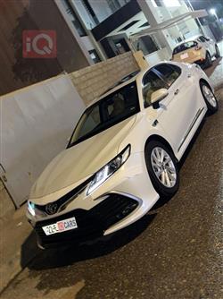 تۆیۆتا کامری